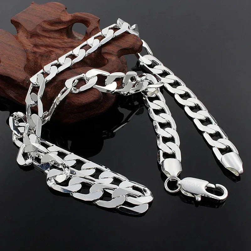 Unisex 925 Sterling Silver Necklace
16/18/20/22/24 Inches
Classic 6MM Chain