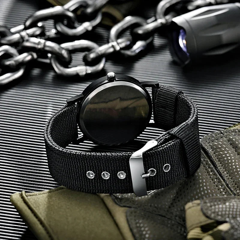 Wanaume Watch